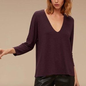 Wilfred V-Neck Knit Burgundy